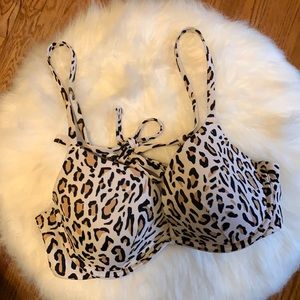 Shade & Shore Leopard print push-up bikini top